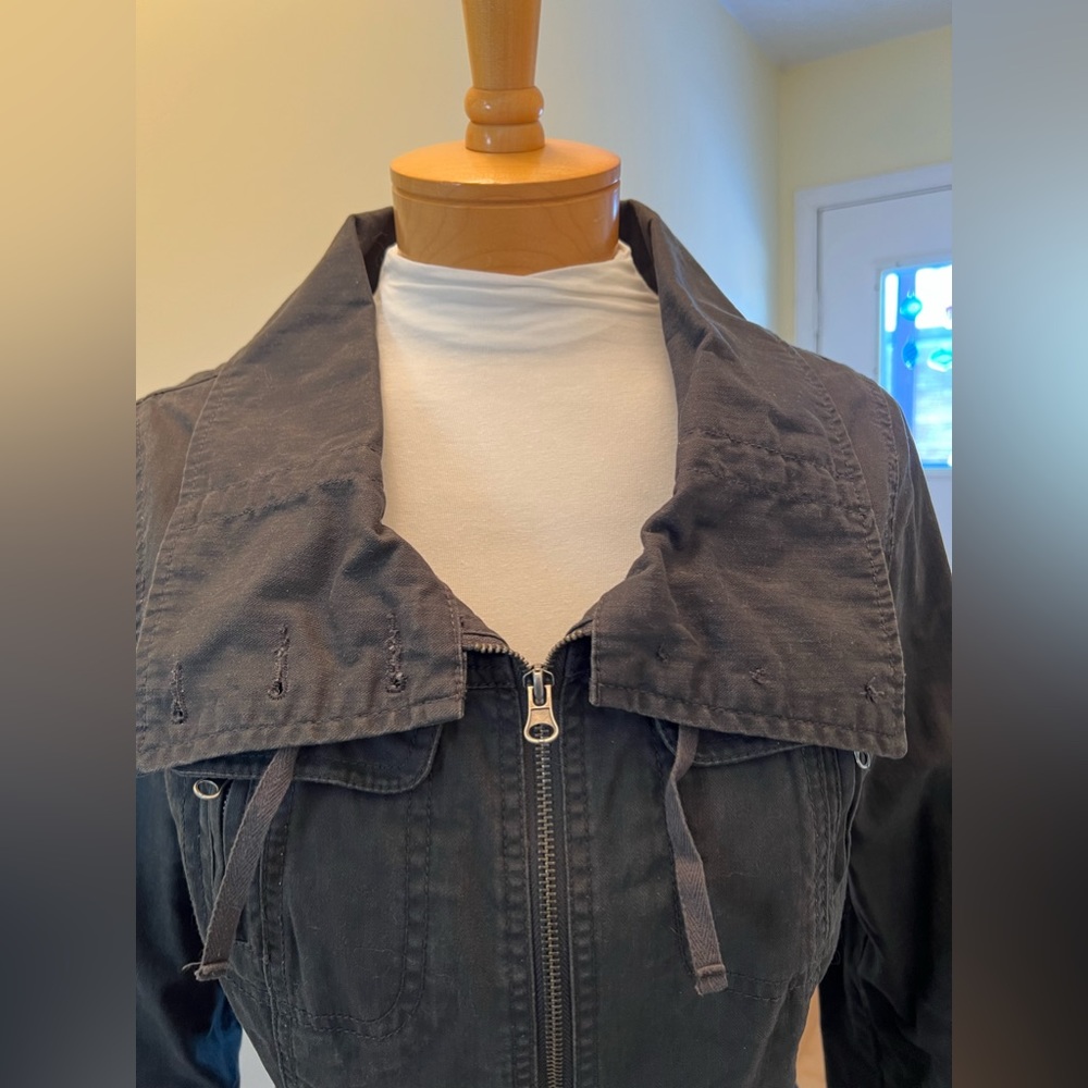 Revolution Jacket - Picture 3 of 9